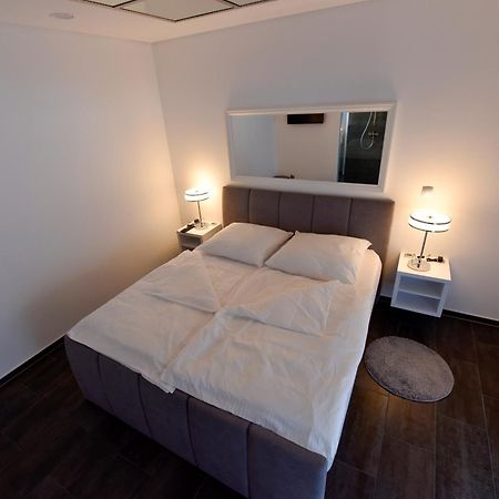 Apartmani i Bungalovi TROJKA Banja Luka Ruang foto