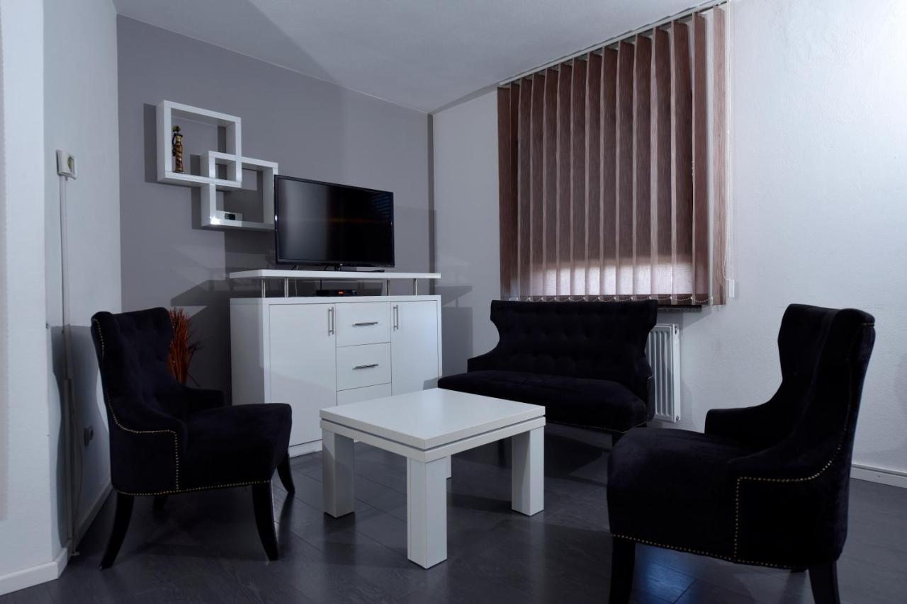 Apartmani i Bungalovi TROJKA Banja Luka Bagian luar foto