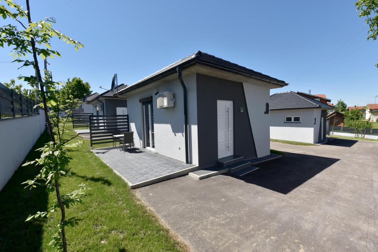 Apartmani i Bungalovi TROJKA Banja Luka Bagian luar foto