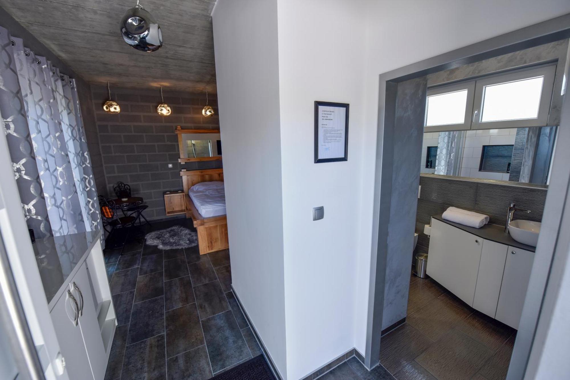 Apartmani i Bungalovi TROJKA Banja Luka Ruang foto