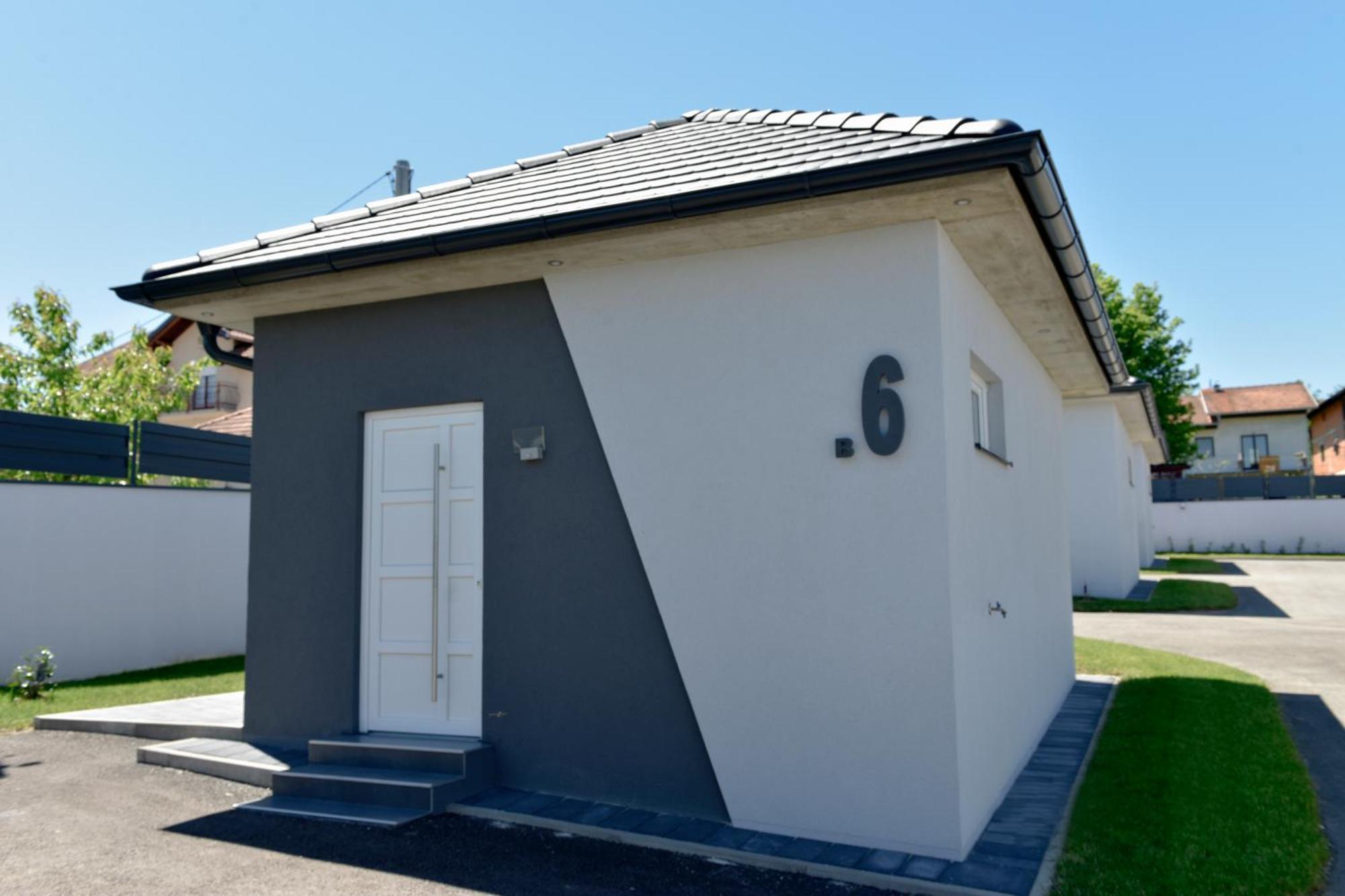 Apartmani i Bungalovi TROJKA Banja Luka Ruang foto