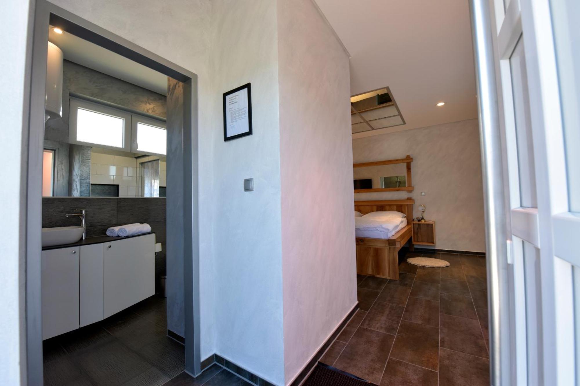 Apartmani i Bungalovi TROJKA Banja Luka Ruang foto