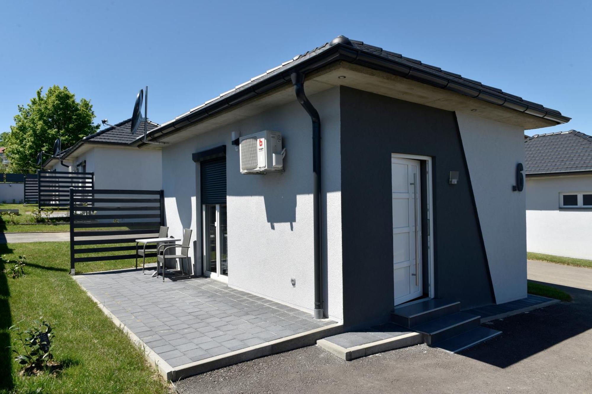 Apartmani i Bungalovi TROJKA Banja Luka Ruang foto