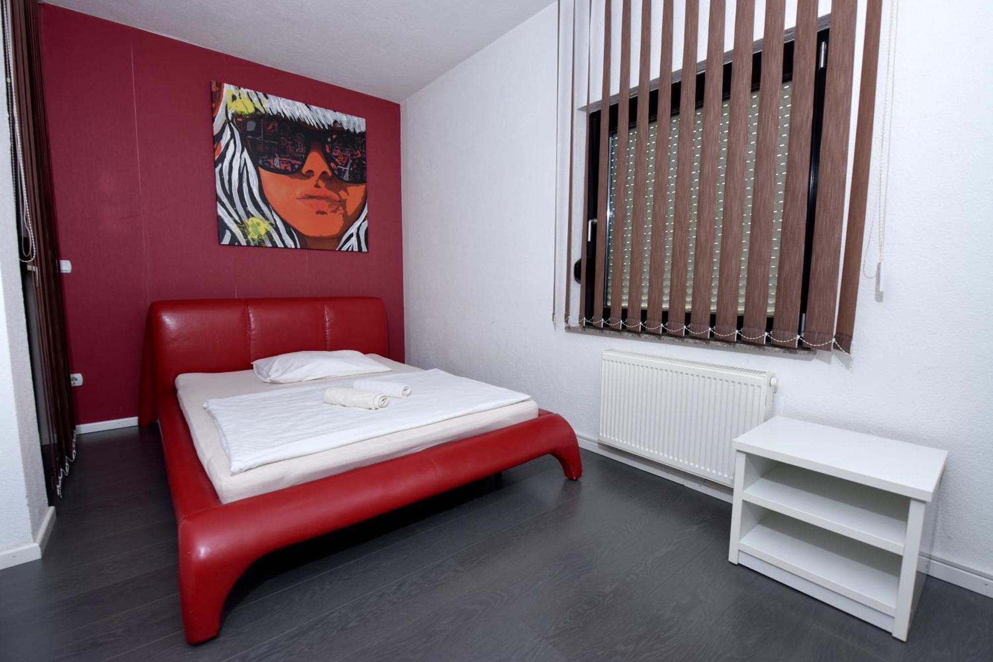 Apartmani i Bungalovi TROJKA Banja Luka Ruang foto