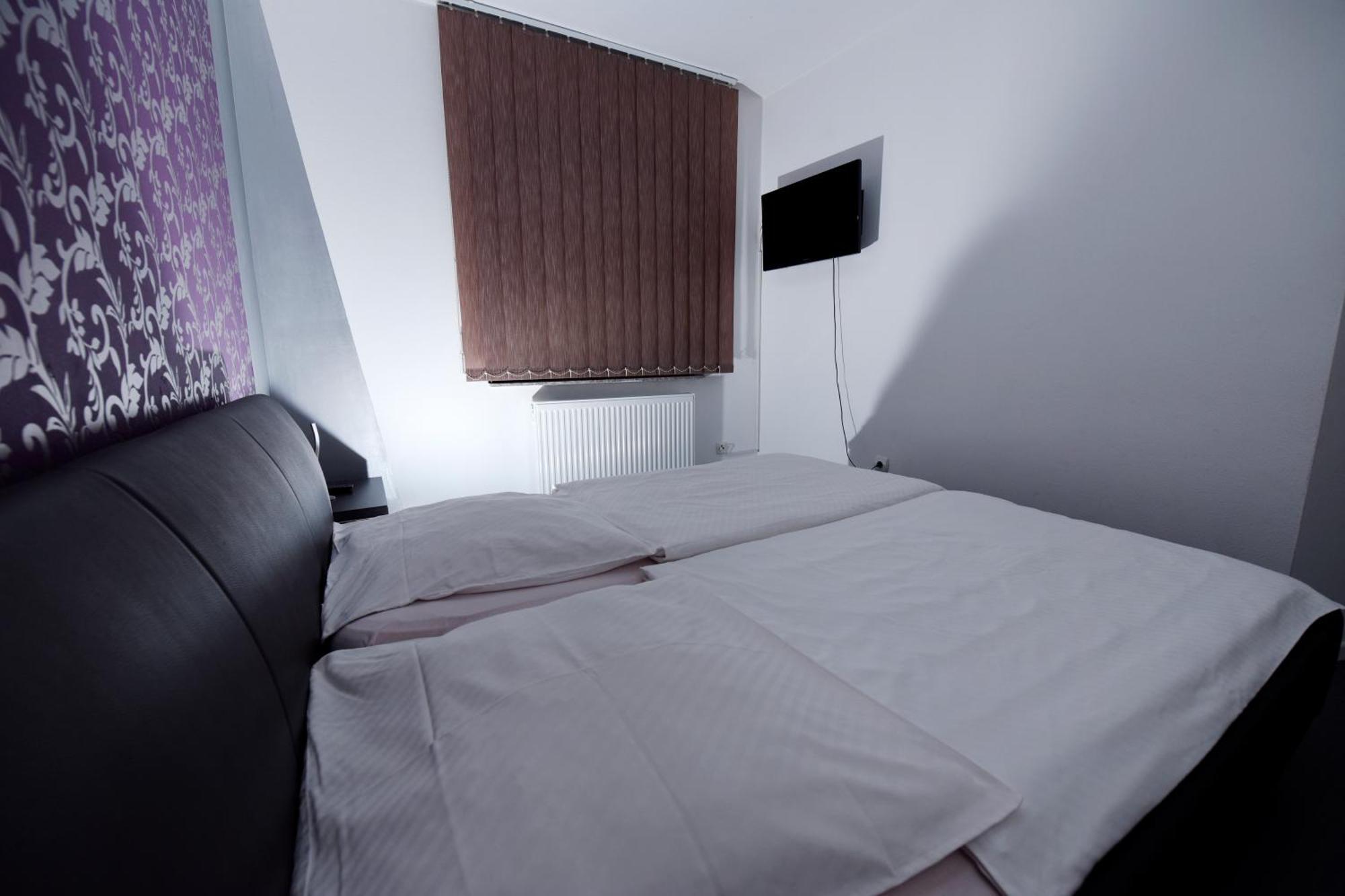 Apartmani i Bungalovi TROJKA Banja Luka Ruang foto
